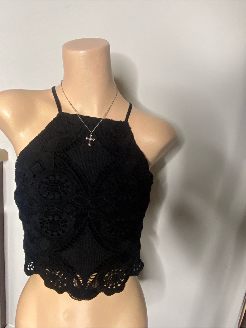 Abercrombie & Fitch Black Lace Halter Crop Camisole